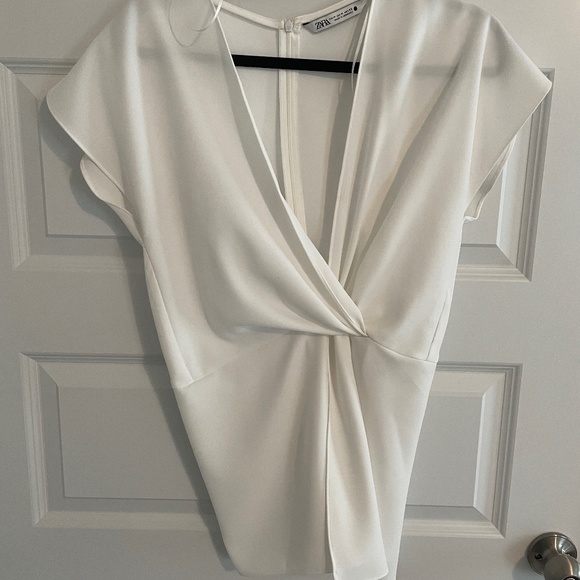 Zara Tops Zara Flowy Knotted Shirt Poshmark